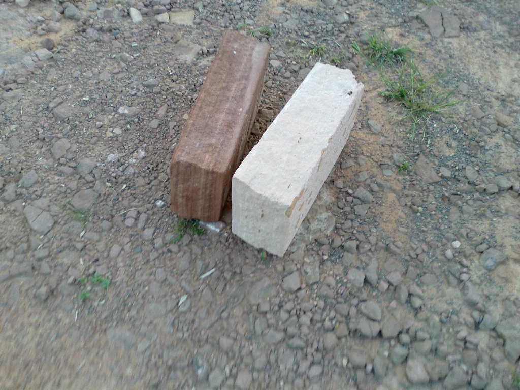 Pedra de alicerce - pedra muro - pedra grês direto da pedreira